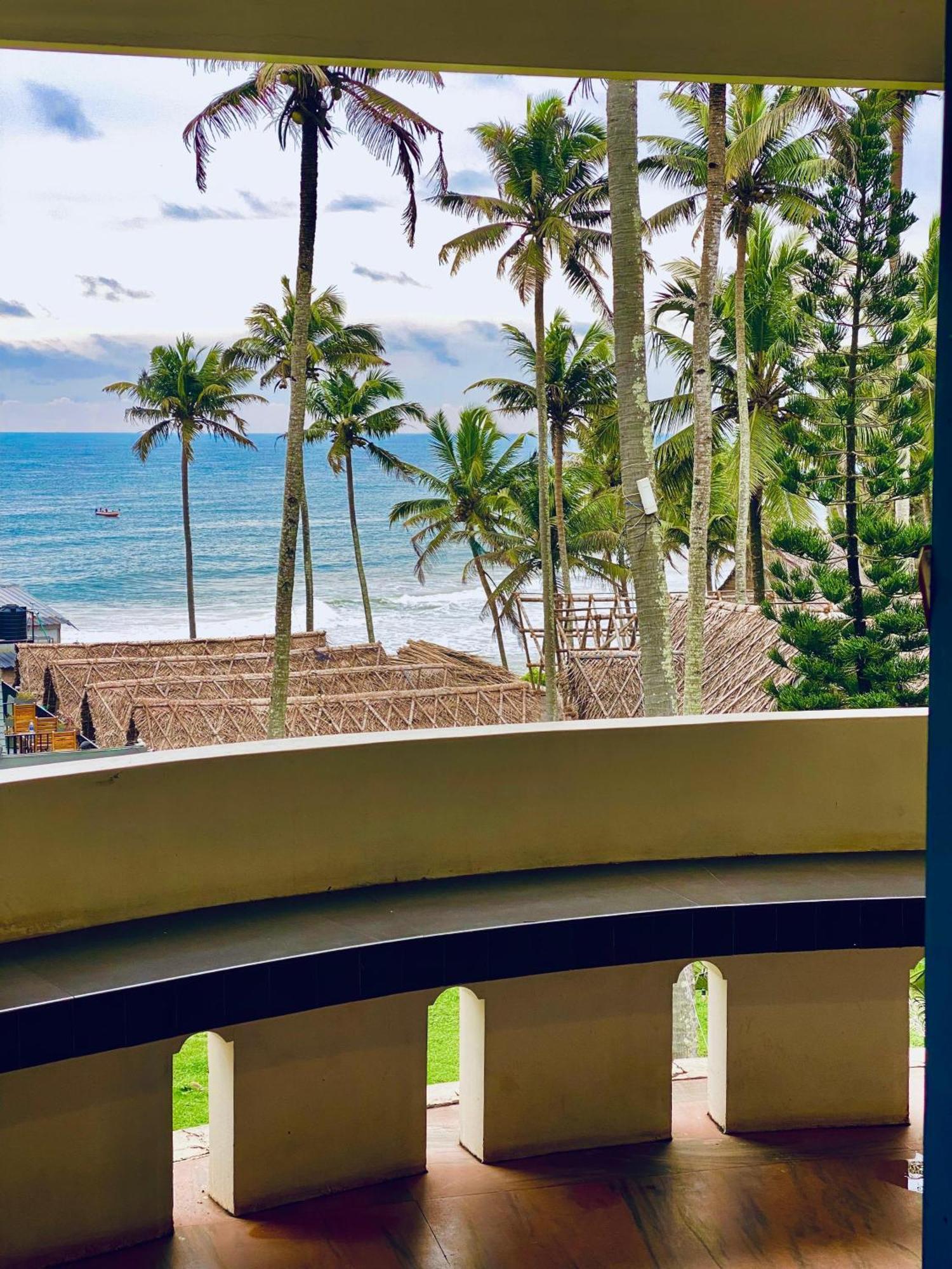 Beach View Balcony Resort By Hello فاركَالا المظهر الخارجي الصورة
